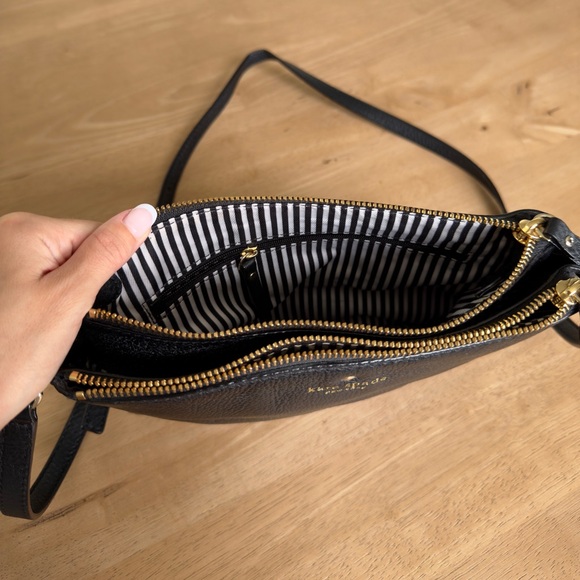 Vintage Kate Spade Black Leather Crossbody Purse - Picture 6 of 7